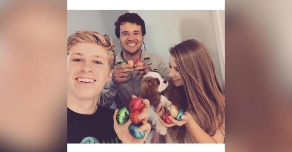Bindi and Brother Robert Irwin's Bond: Inside the Celebrity Siblings ...