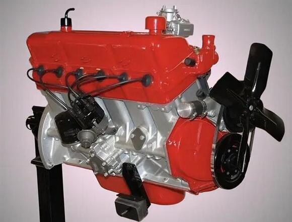 Chrysler's Aluminum Slant 6 Engine: The Lightweight Experiment of 1961 ...