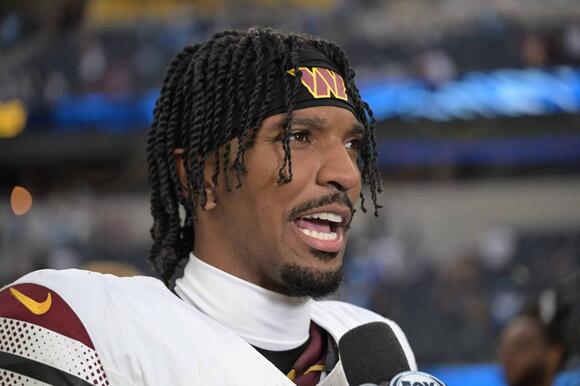 Jayden Daniels Compared to One Rival QB After Two Major Late-Game Errors