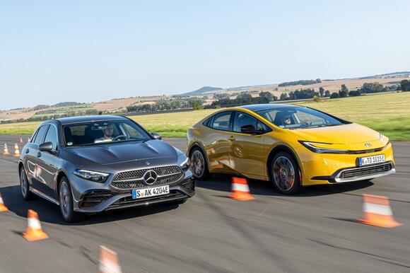 10 Cars Where Dealers Charge Over 300% More for the Same Parts - NewsBreak