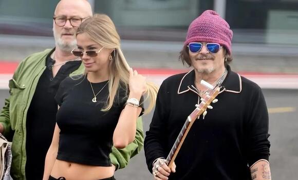A grand gesture of love: Johnny Depp buys a beautiful house for his  29-year-old girlfriend, proving his dedication in their simple romantic  relationship - NewsBreak
