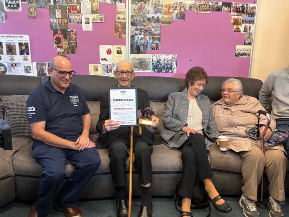 ‘Wales’s oldest man’ recommends classic British dish as he nears 107th ...