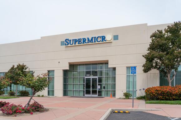 A $4 Billion Reason to Take Another Look at Supermicro Stock