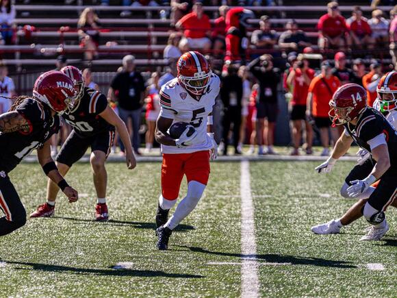 BGSU football stuns Miami (Ohio) with game-winning drive in MAC opener ...