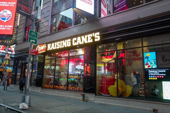 New Data Reveals America's Favorite Fast Food Restaurant, and It's Not ...