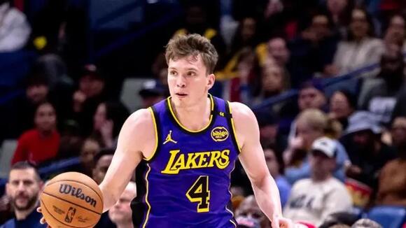 Report: Knicks showing interest in Dalton Knecht