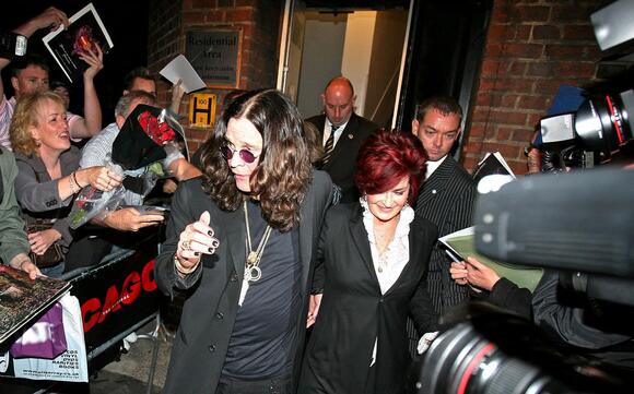 ozzy singing with his daughter
