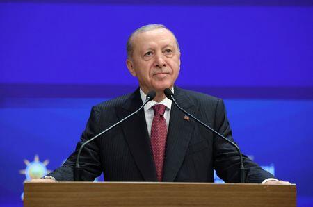 Turkey plans mandate to send military personnel to Saudi Arabia, ruling party official says