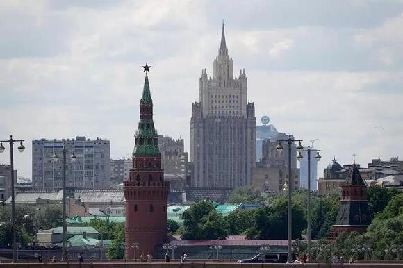 Drone alert forces evacuation of Moscow's Sheremetyevo airport