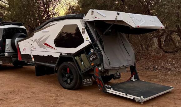 30-sec iron-jawed strong box camper hammers into next-gen 4x4 camping ...
