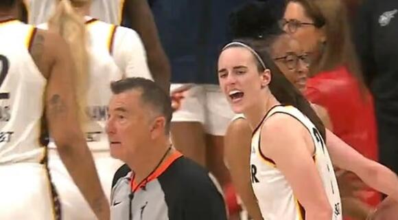 Caitlin Clark caught in furious rant at WNBA ref again on live TV before  Indiana Fever star suffers another injury blow - NewsBreak