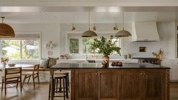 Designer Emily Ruff Took This Small, Uninhabited 100-Year-Old Home and ...