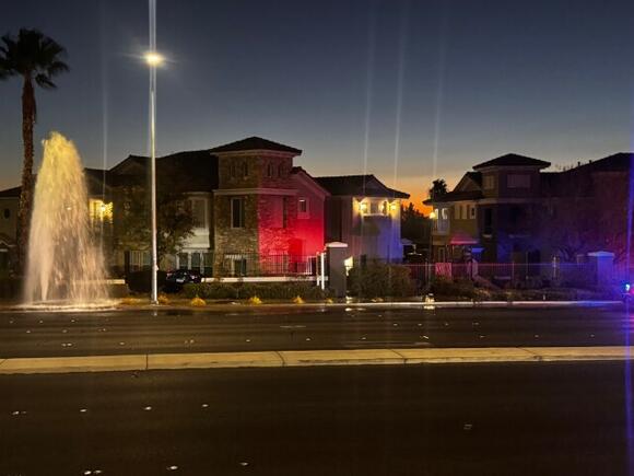 Car crashes into apartment complex in southwest valley - NewsBreak