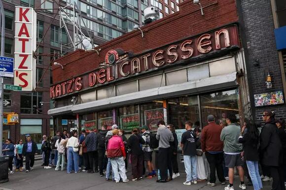 In New York City, waiting in line becomes a viral social scene - NewsBreak