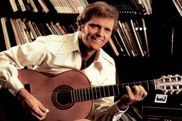 Country Rewind: Watch Jerry Reed’s Spirited Performance of No. 1 Hit ...