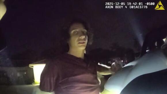 Police arrest man for legally wearing body armor at Florida parade ...
