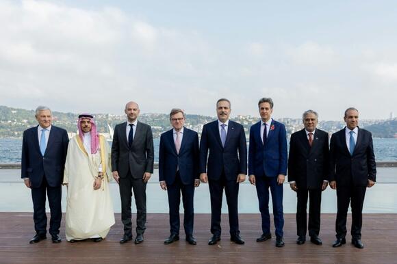 European, Mideast foreign ministers push peace and diplomacy at Istanbul talks