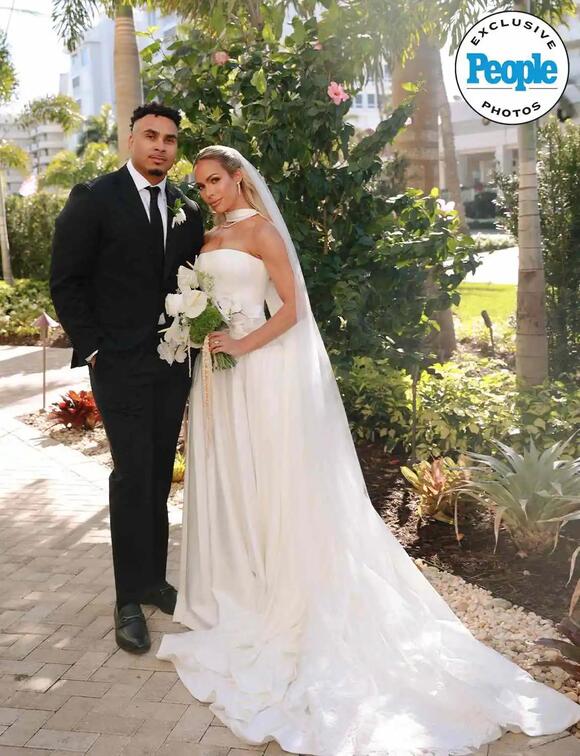 Two WWE Superstars Tie The Knot – The Guest List Revealed + PHOTOS ...