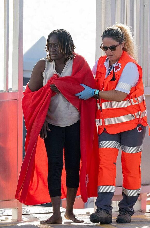 Migrant boat horror as woman 'gang-raped' at sea as 'toddler thrown ...