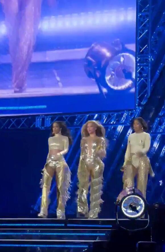 Destiny’s Child reunites for surprise performance at Beyoncé’s final ...