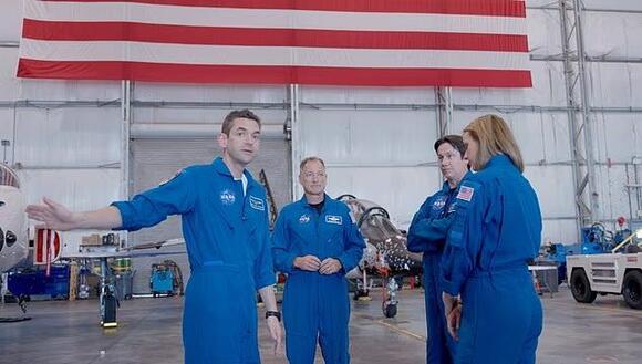 Inside the thrilling 'Top Gun' flights piloted by NASA Chief Jared ...