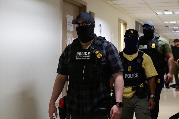 Hochul backs law enforcement mask ban - NewsBreak