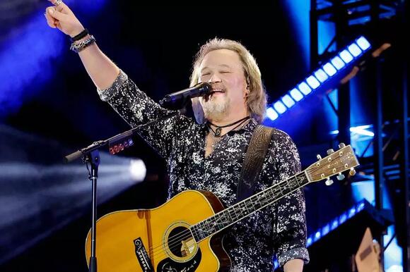 These Country Singers Appeared on 'Walker, Texas Ranger' - NewsBreak