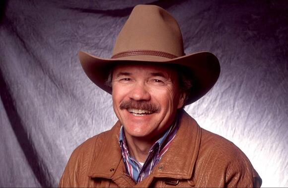 'Bread' Music Legend David Gates Turns 85 - NewsBreak