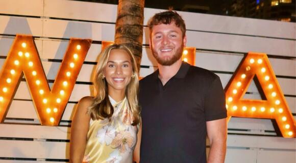 Quinn Ewers' Girlfriend Is Going Viral After Dolphins Announce Tua  Tagovailoa Benching [PHOTOS] - NewsBreak
