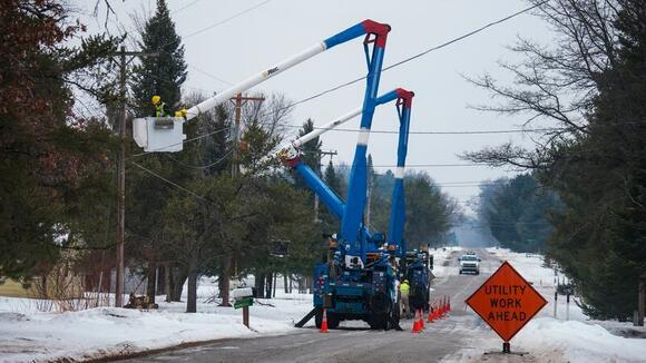 Consumers Energy completes nearly 2,700 reliability projects in 2025 ...
