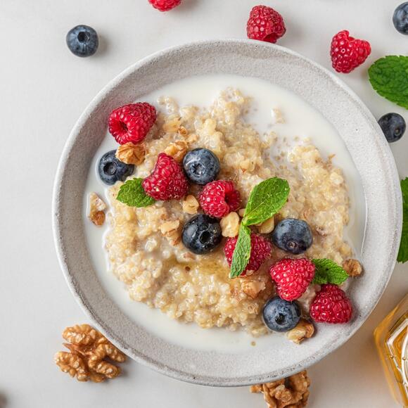 3 NutrientDense Cereals Experts Say You Should Be Eating On Busy