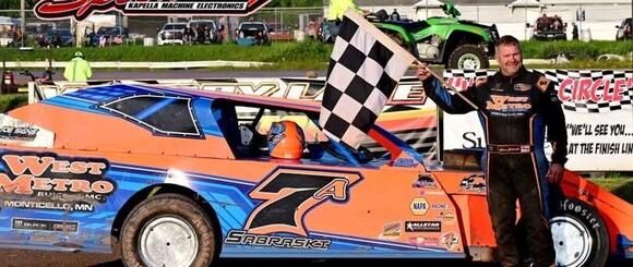 Sabraski wins three features at 51st Red Clay Classic - NewsBreak