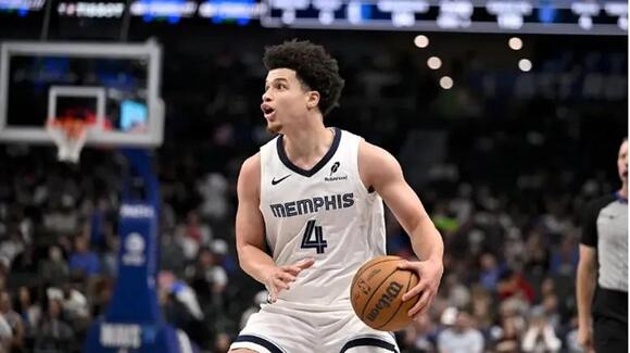 Mavericks, Walter Clayton Jr. agree to two-way deal