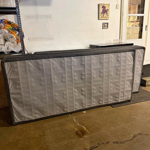 🎁 Freebies Up for Grabs in Wausau — Furniture & More - NewsBreak