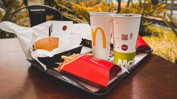How McDonald's Created Fast Food And Completely Changed The Way We Eat ...
