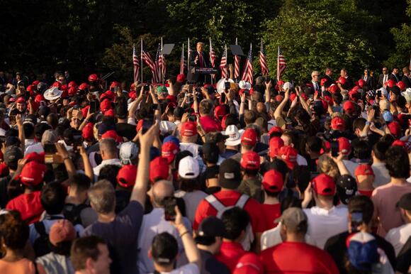 Trump brazenly asks Bronx crowd if he was ‘hotter’ before or after ...