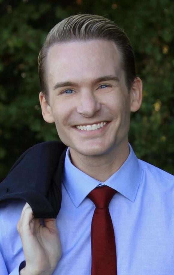 Hoffman defeats Stegeman in Menominee mayoral race