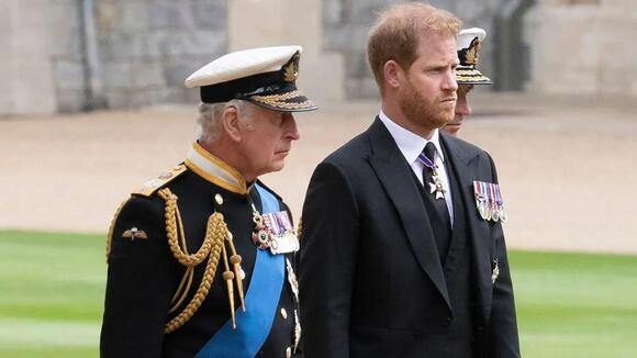 Prince Harry Risks Destroying His Chances of Royal Reconciliation With ...