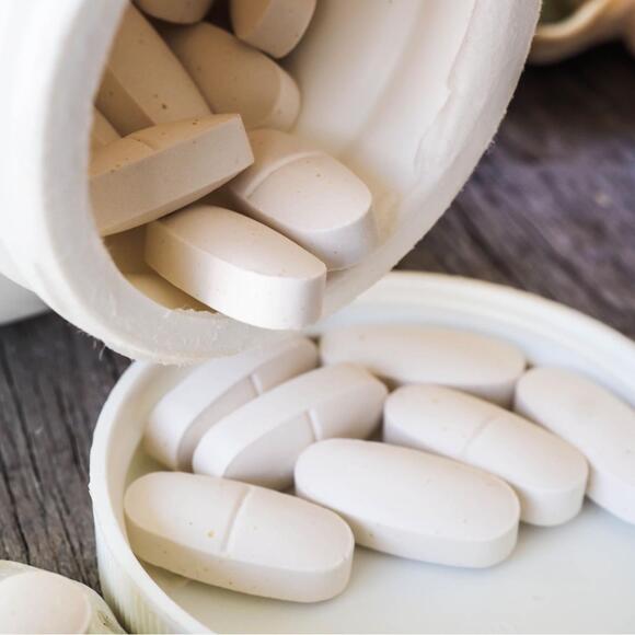 Doctors Reveal 7 Supplements That Can Harm Your Heart Over 50 Calcium