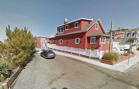 The iconic Strathmere bay bar that closed in 2025 just quietly reopened ...