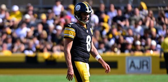 Aaron Rodgers Ties Big Ben in Career Wins - NewsBreak