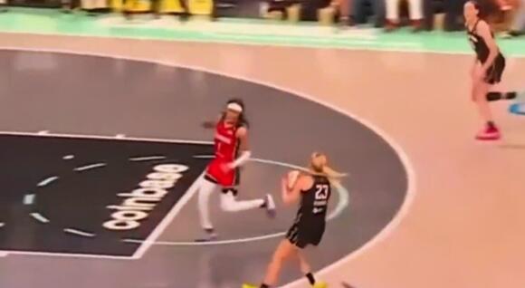WNBA “Alley-Oop” Is Going Viral & Fans Are Tripping Out [VIDEO] - NewsBreak