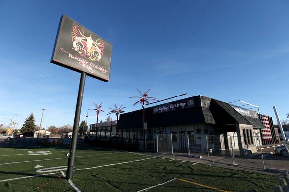 Cadillac Ranch Bar planned to become Wyoming Downs off-track betting ...