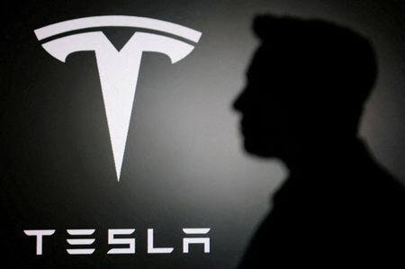 Musk keeps Tesla-SpaceX merger speculation alive, cites growing overlap ...