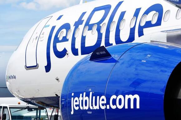 JetBlue Stock Sinks, Bond Yields Surge as Creditors Hire Advisors Amid Higher Jet Fuel Prices