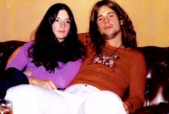 what does ozzy osbournes son have
