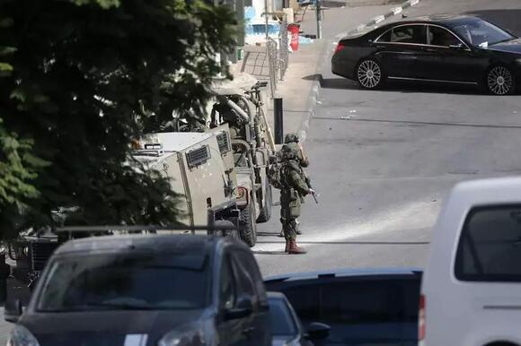 Palestinians call for international help over Israeli Hebron operation