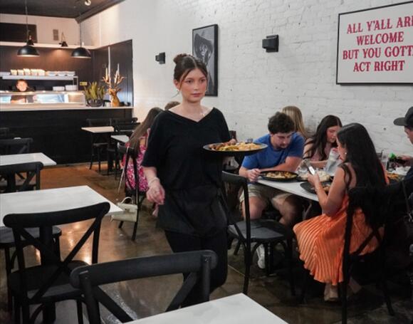 Sushi, Seafood and Southern Flavor: Rollin Local Makes Big Entrance in ...