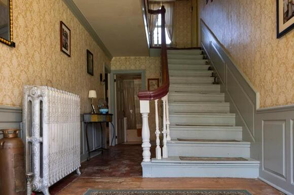 Massachusetts home declared ‘Scariest House’ in New England by HGTV ...