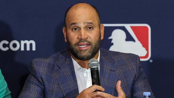 Top candidates to replace Kurt Suzuki as Angels manager